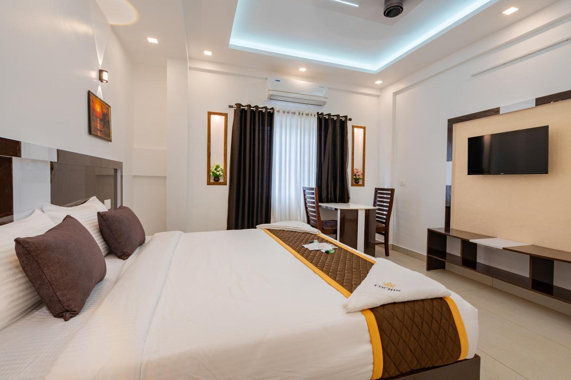 Cochin Airport Hotel Kochi Buitenkant foto
